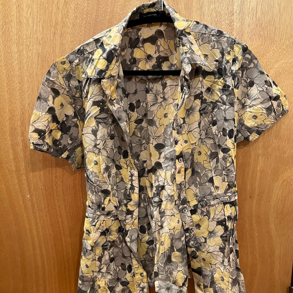 Blouse and Sweaters Size L/XL